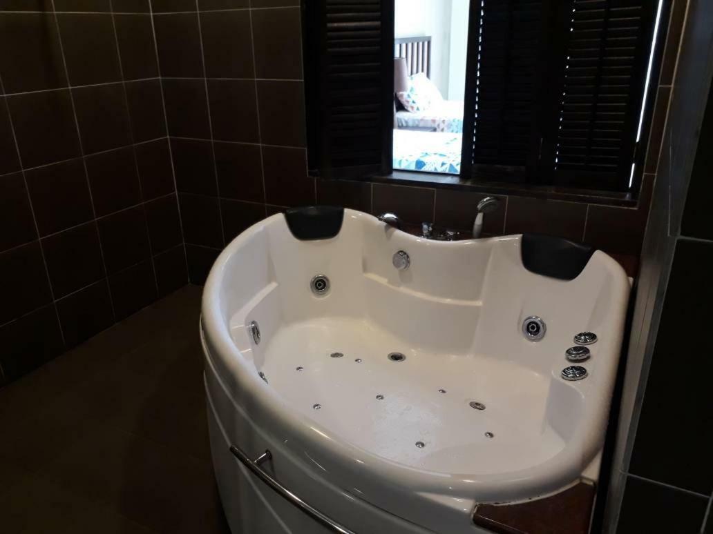 Apartment D'faqih @ Gold Coast *